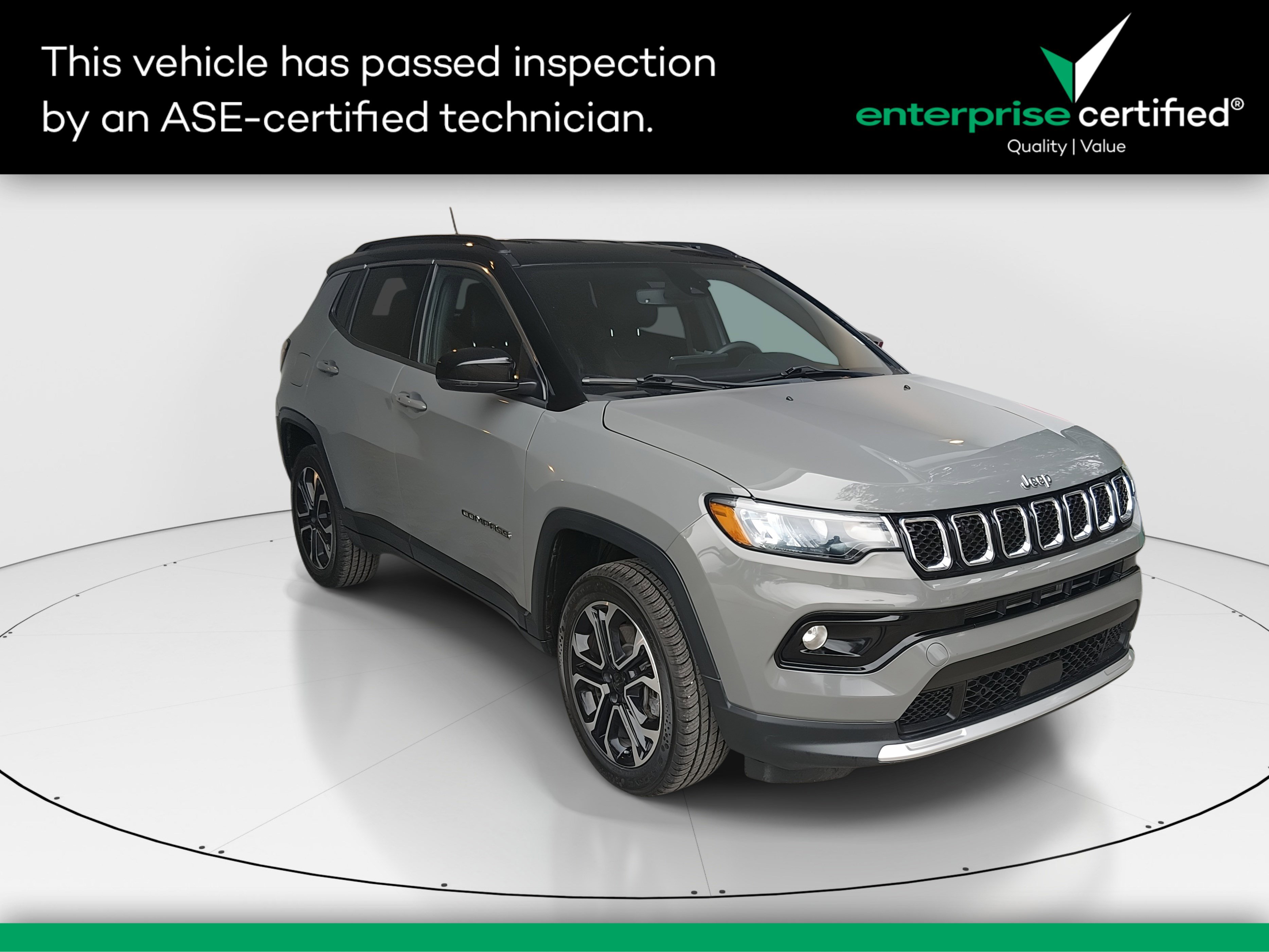 2023 Jeep Compass Limited's photo