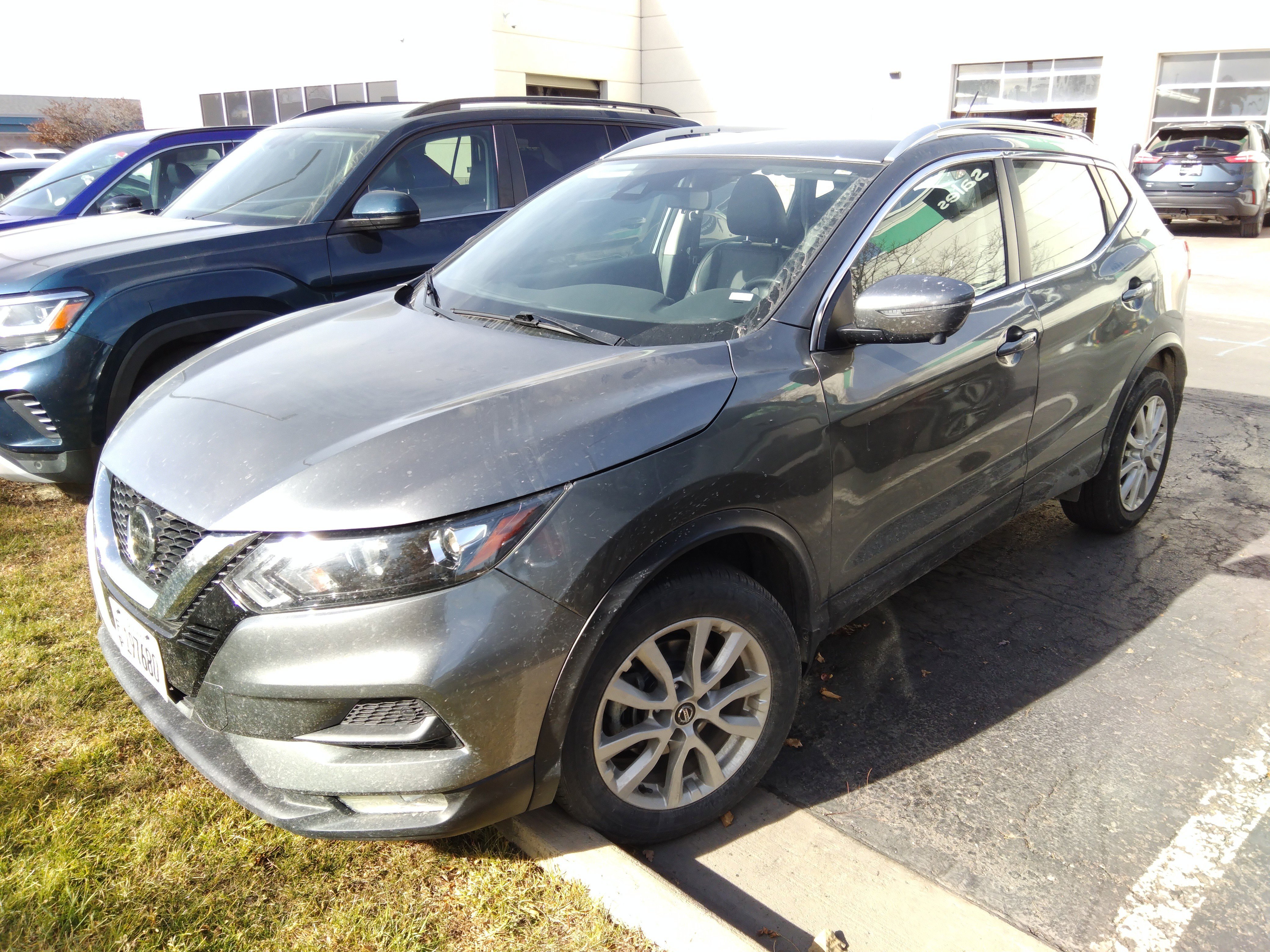 2022 Nissan Rogue Sport SV