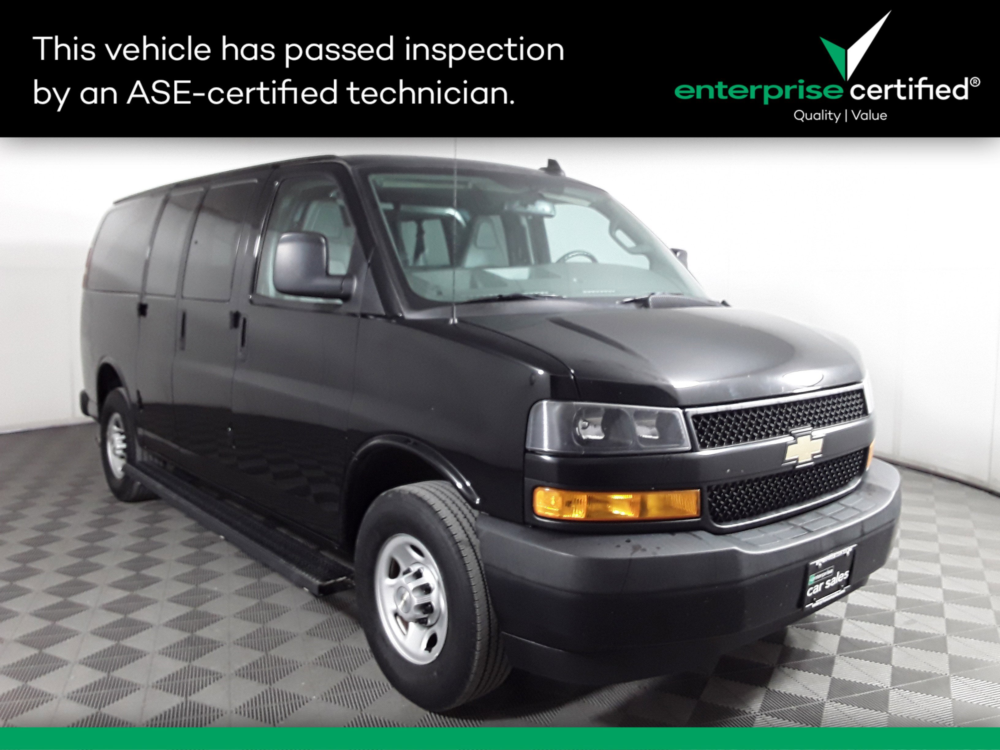 2020 Chevrolet Express Passenger RWD 2500 135