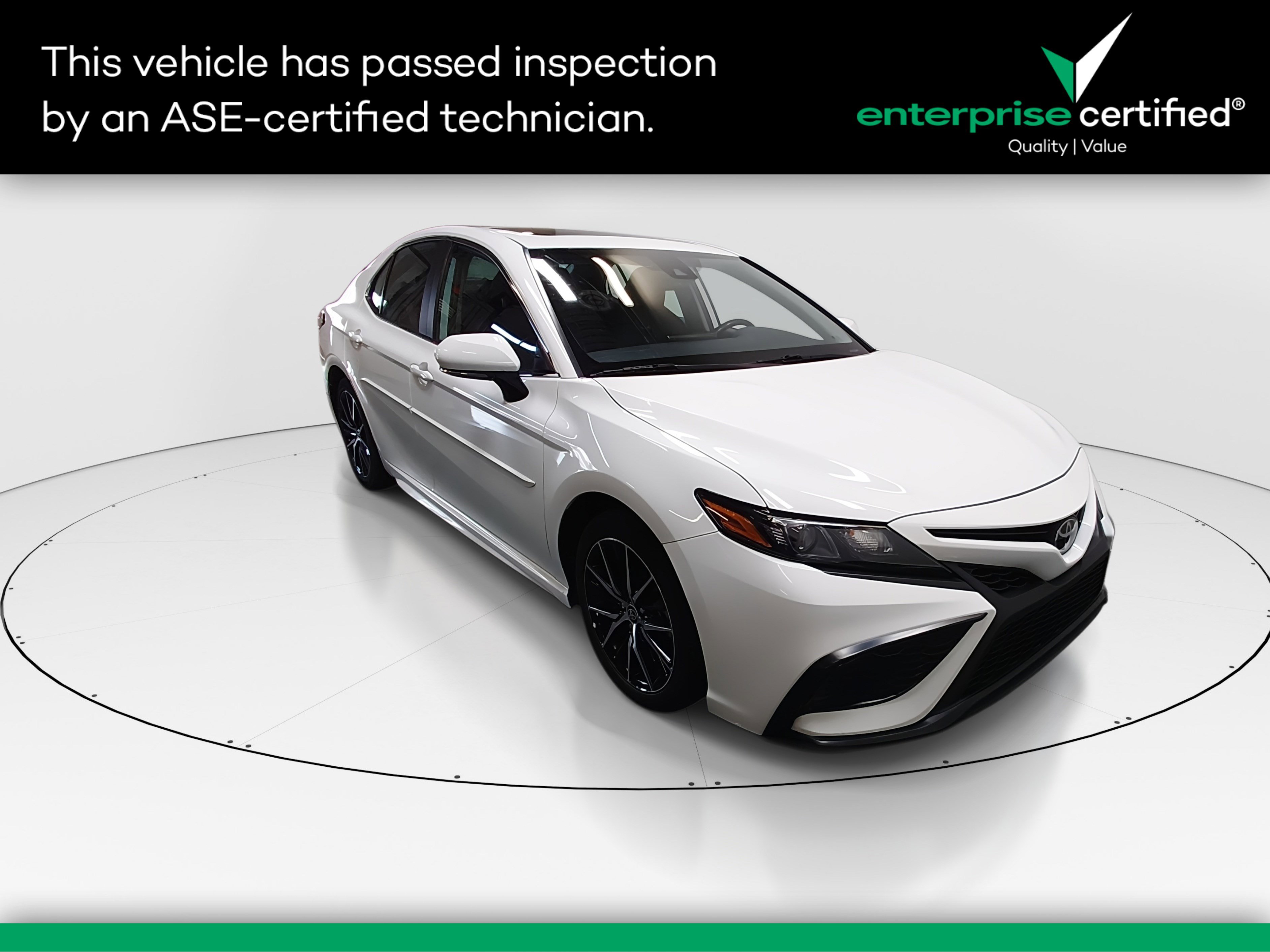 Used 2024 Toyota Camry SE Auto