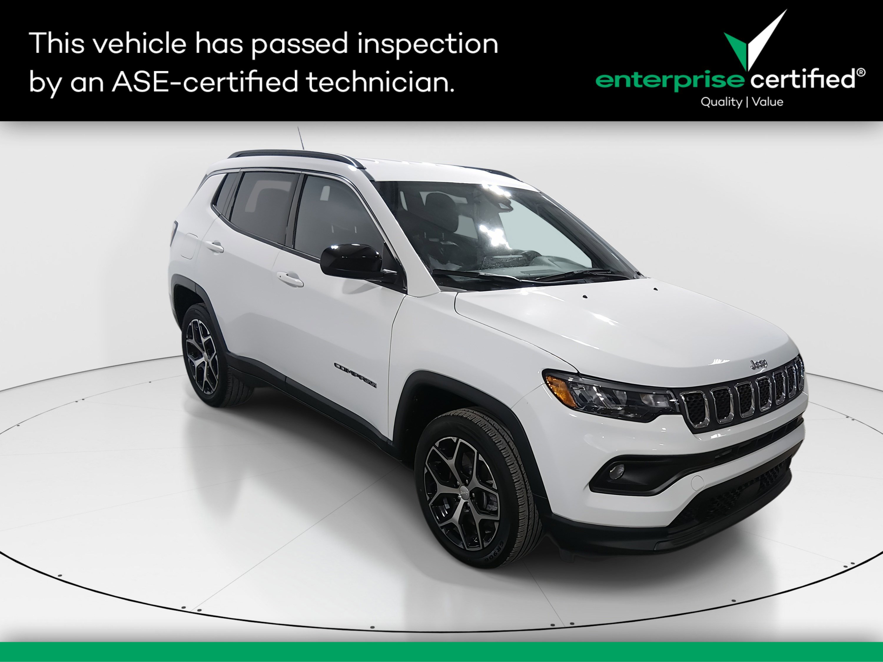 2024 Jeep Compass Latitude's photo