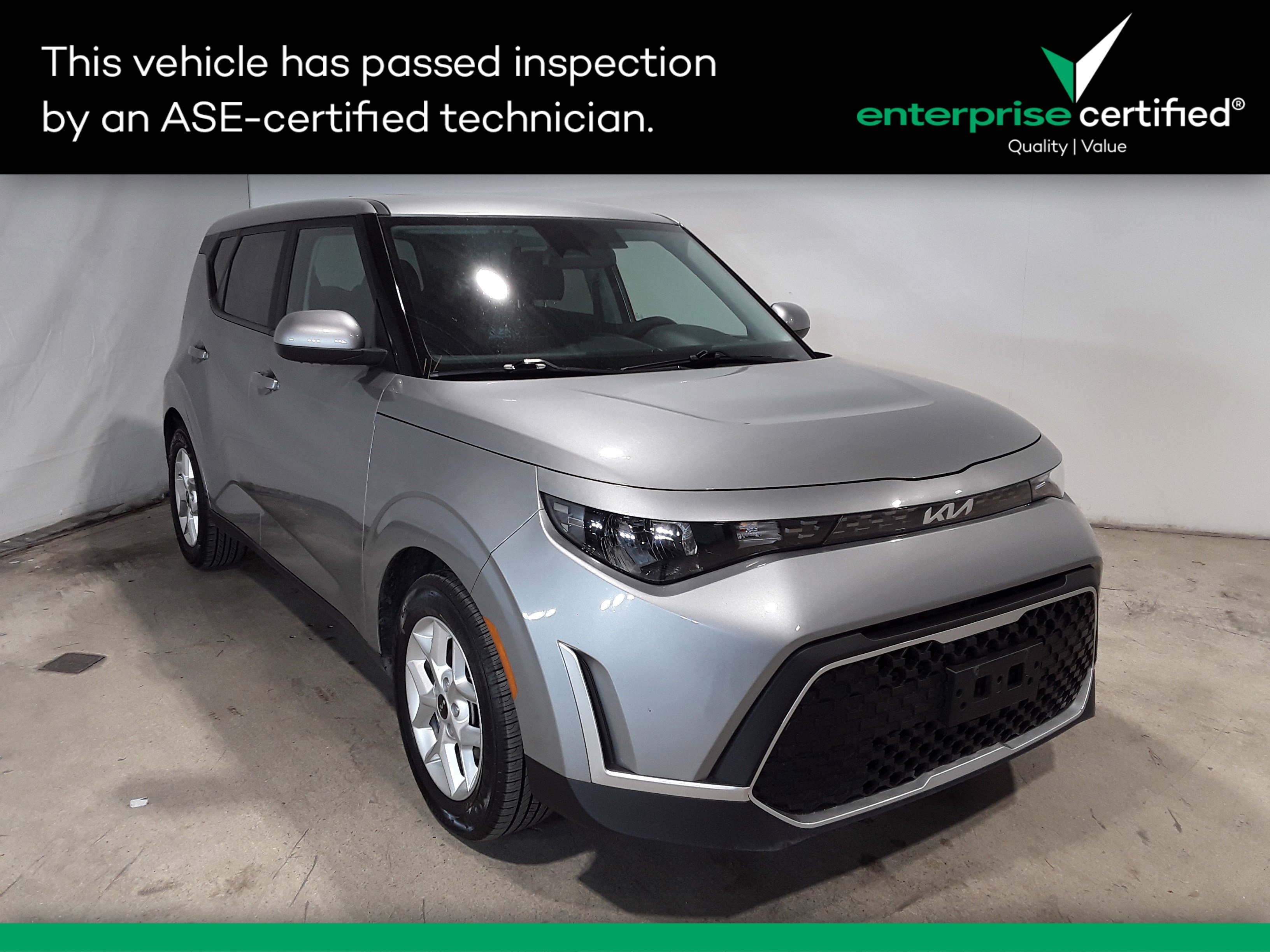 Used 2023 Kia Soul LX IVT