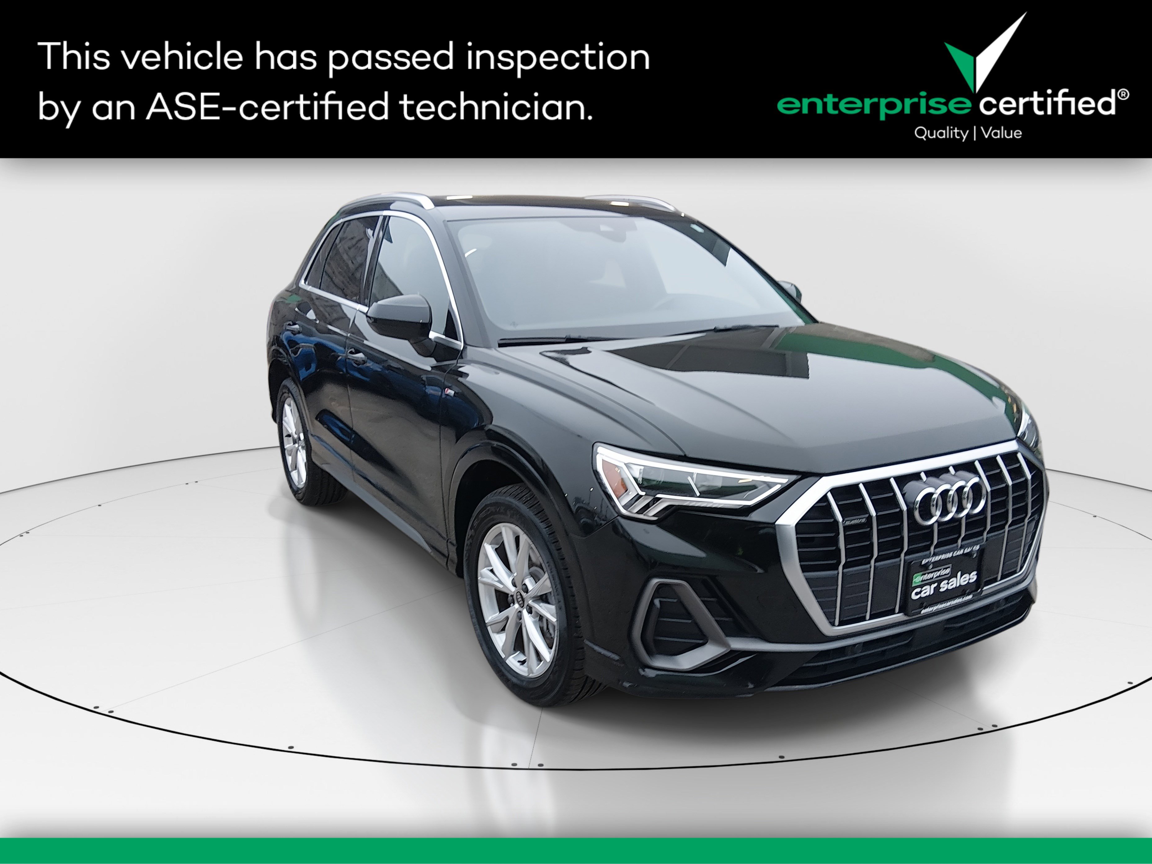 2023 Audi Q3 S Line Premium's photo