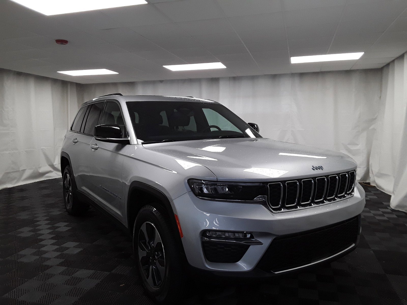 2024 Jeep Grand Cherokee 4xe 4x4