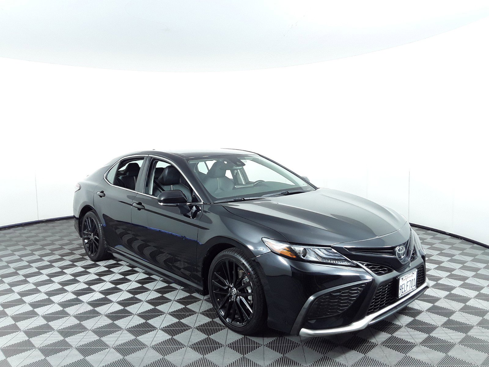 2023 Toyota Camry XSE Auto