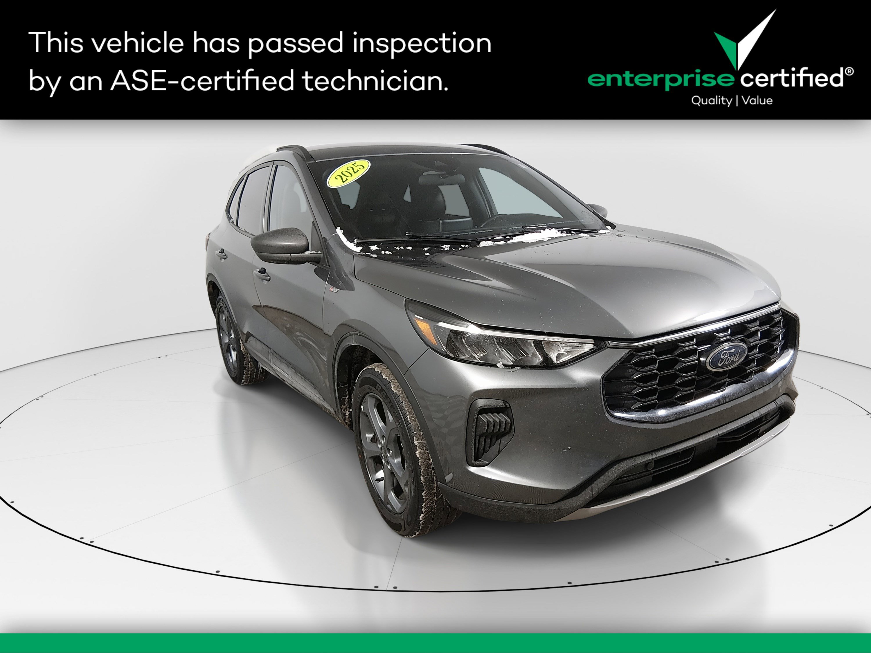 2025 Ford Escape ST-Line's photo