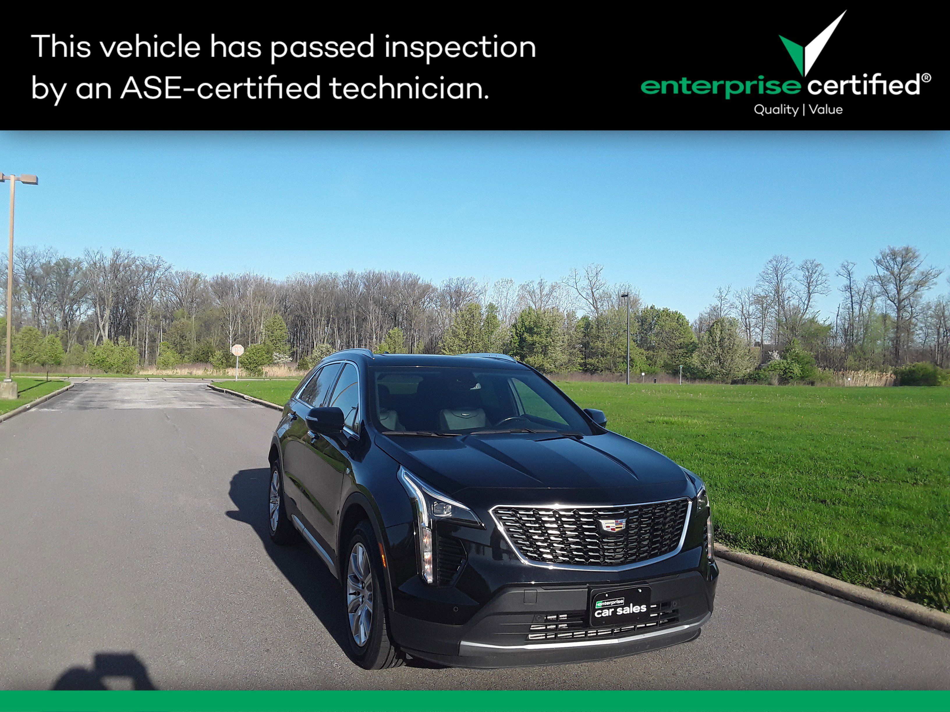 2023 Cadillac XT4 AWD 4dr Premium Luxury