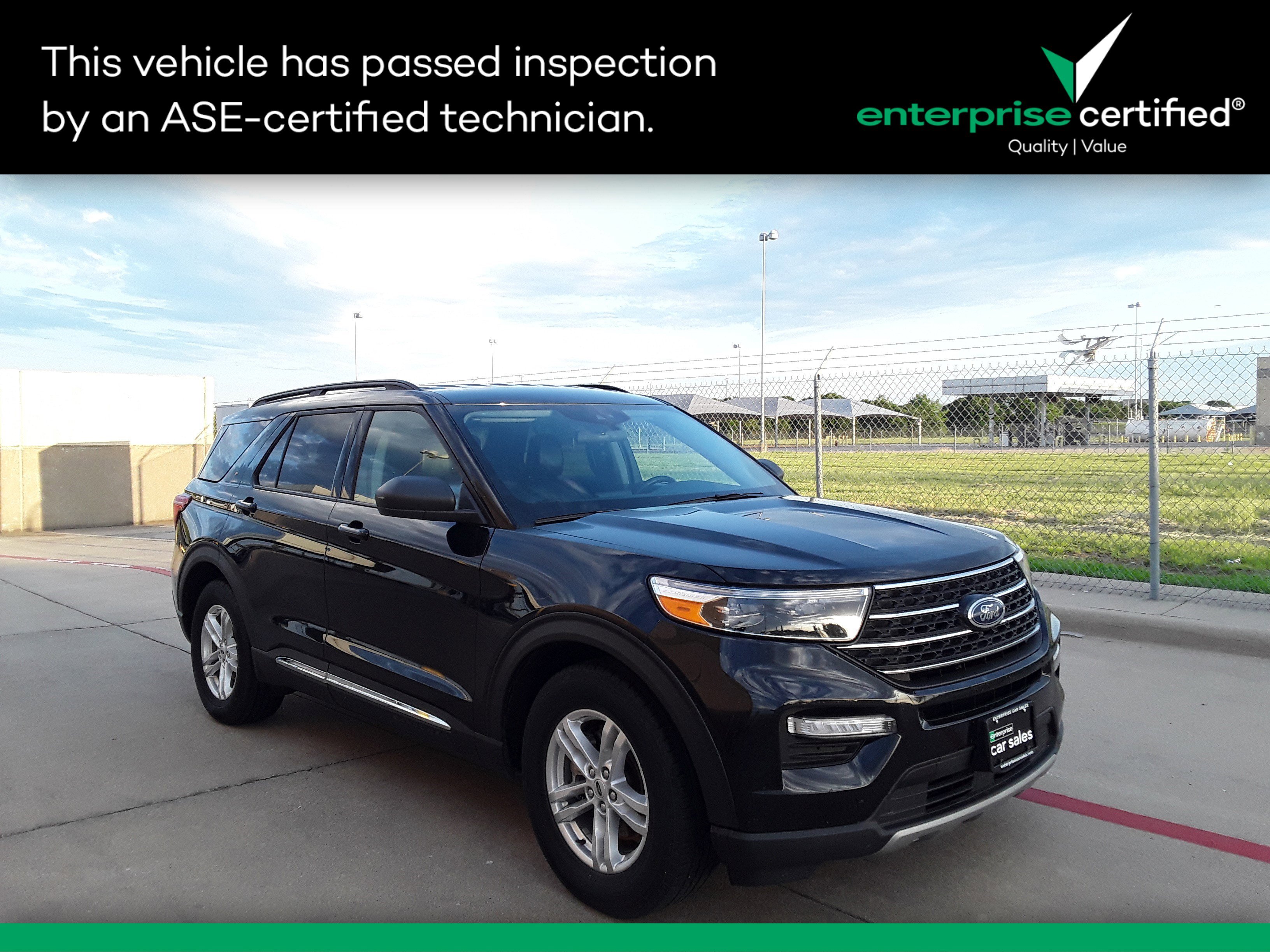 2023 Ford Explorer XLT RWD