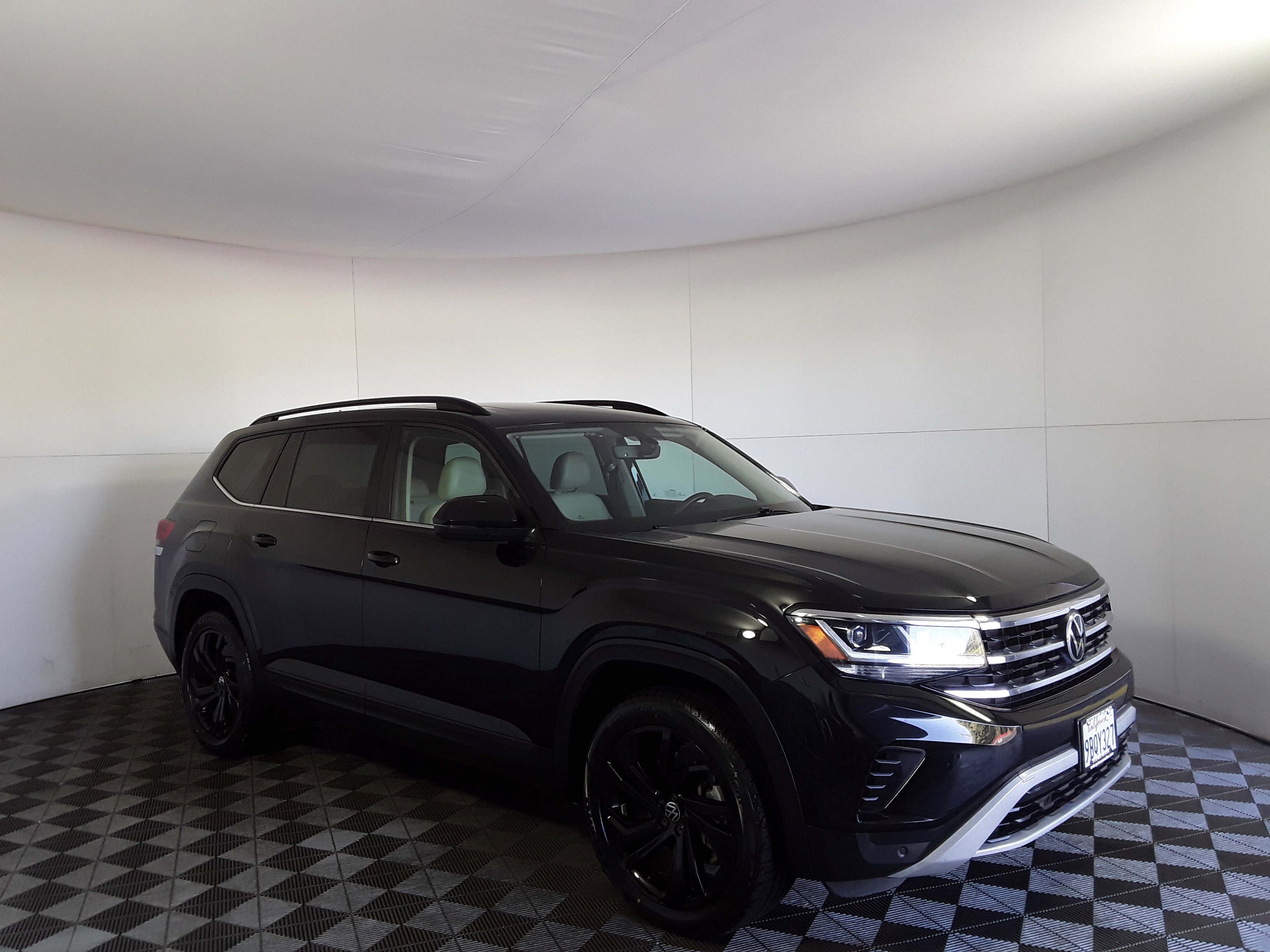 2022 Volkswagen Atlas 3.6L V6 SE w/Technology FWD