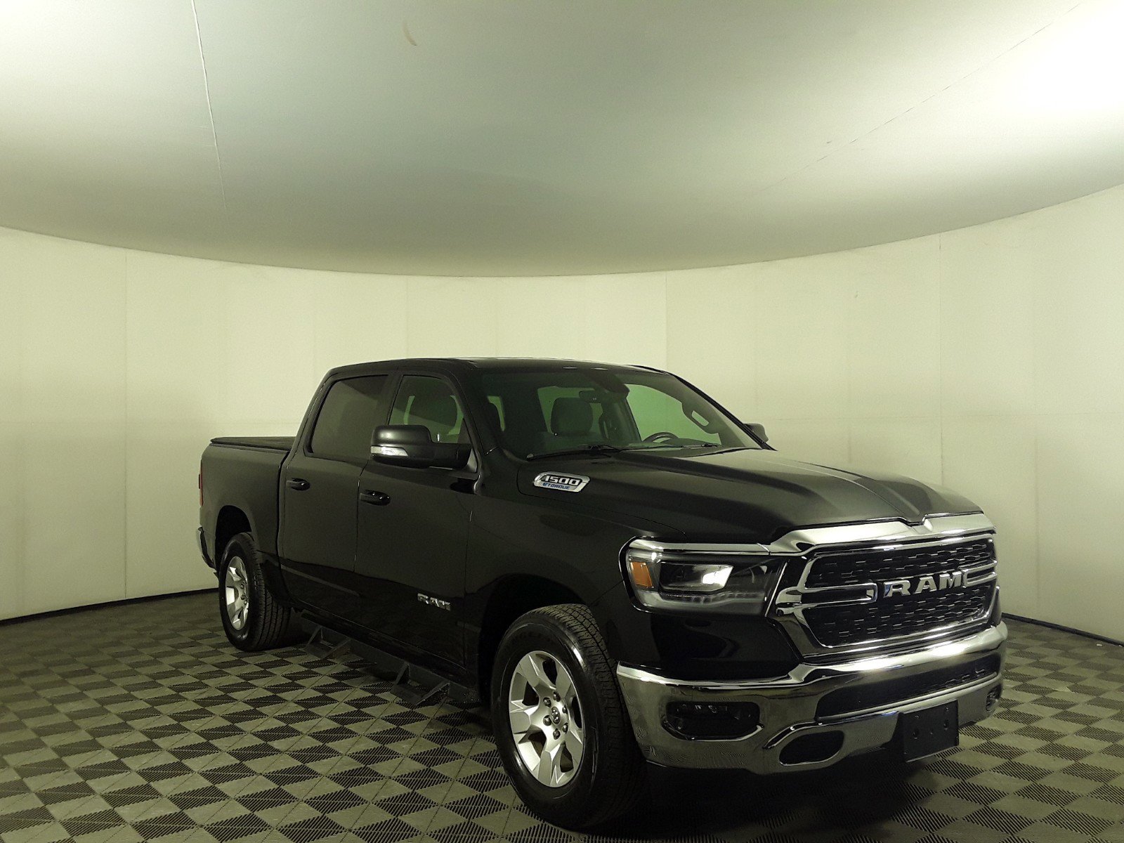 2022 Ram 1500 Big Horn 4x2 Crew Cab 5'7