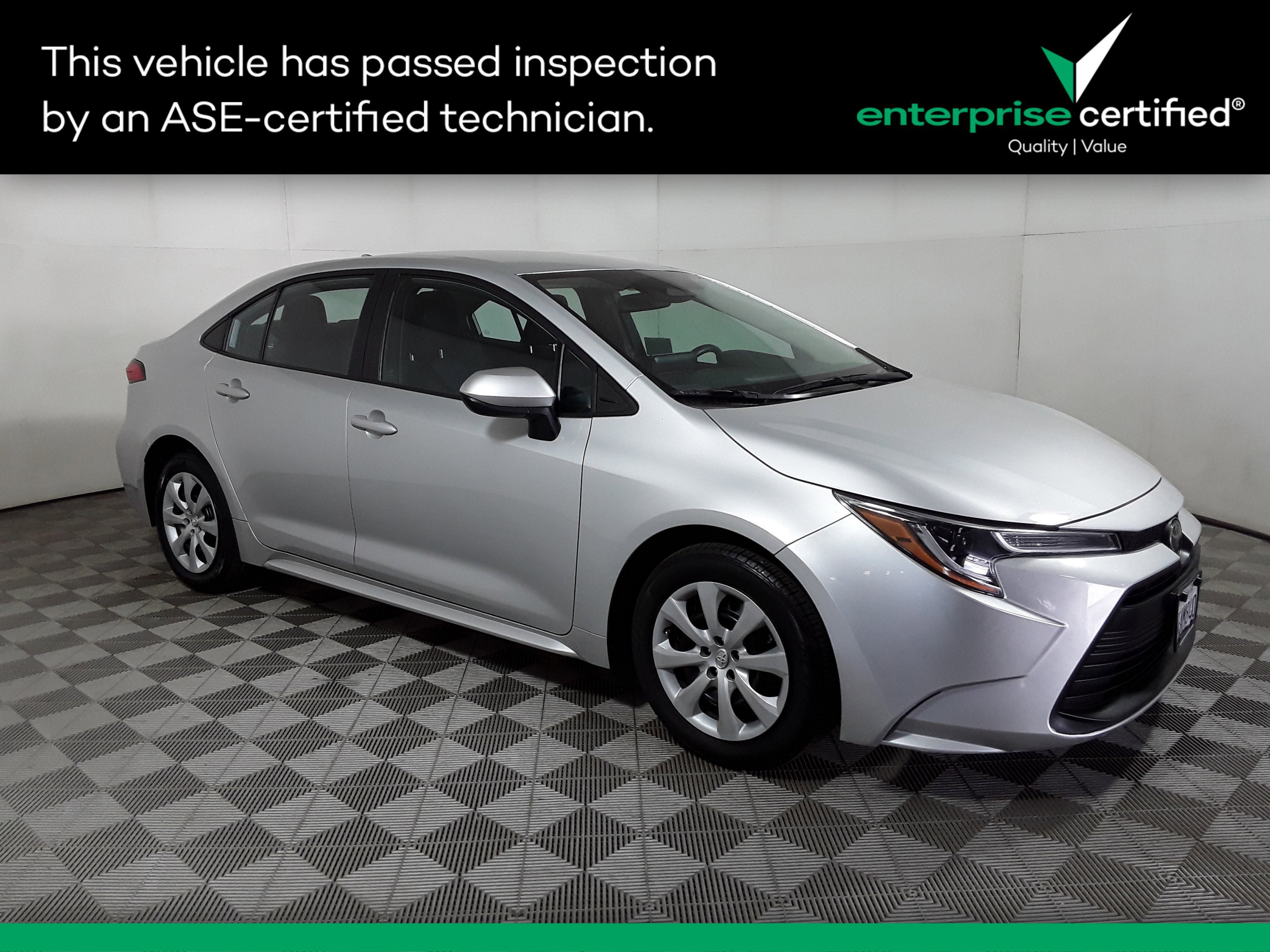Used 2023 Toyota Corolla LE CVT