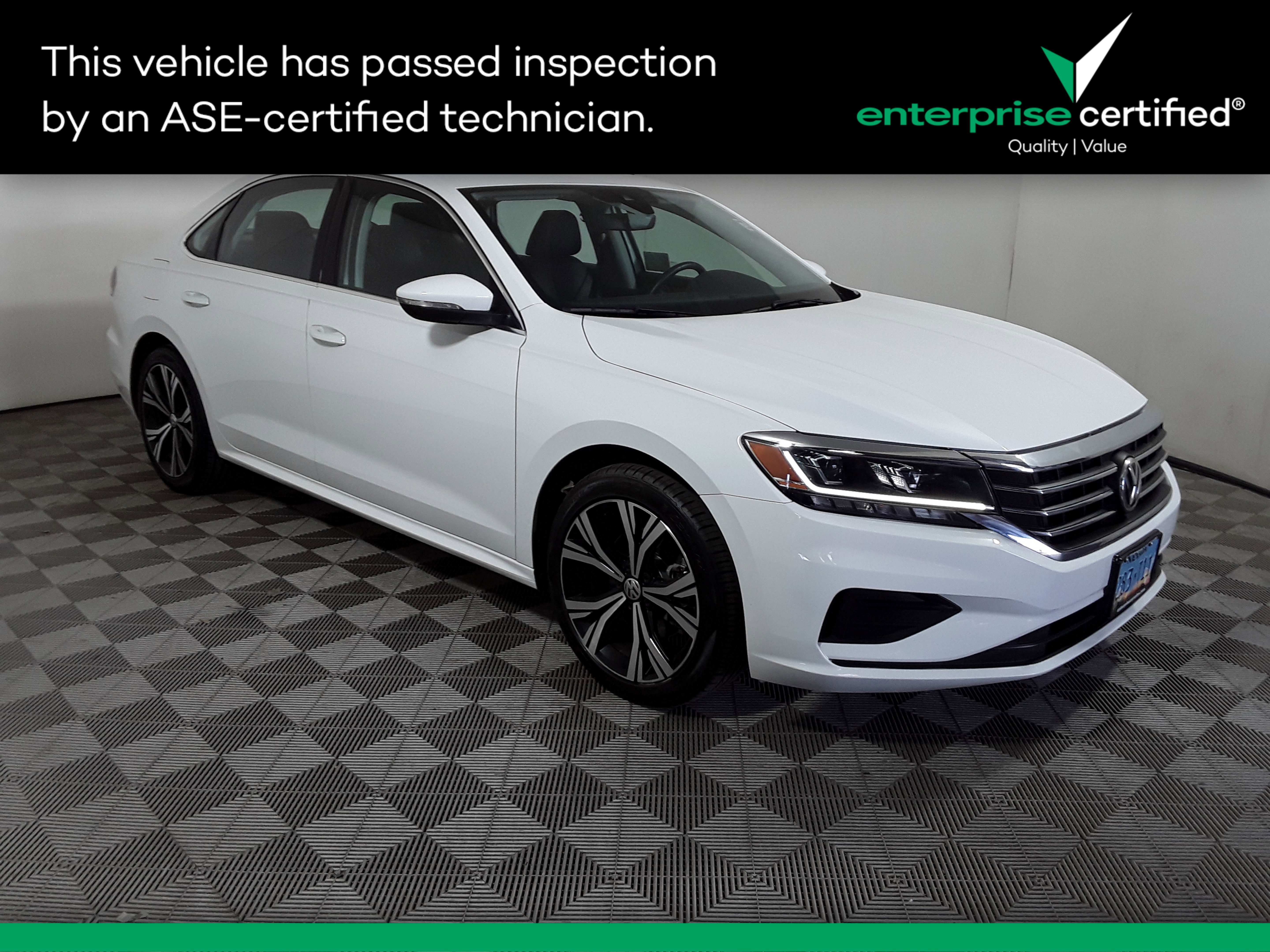 2022 Volkswagen Passat 2.0T SE Auto