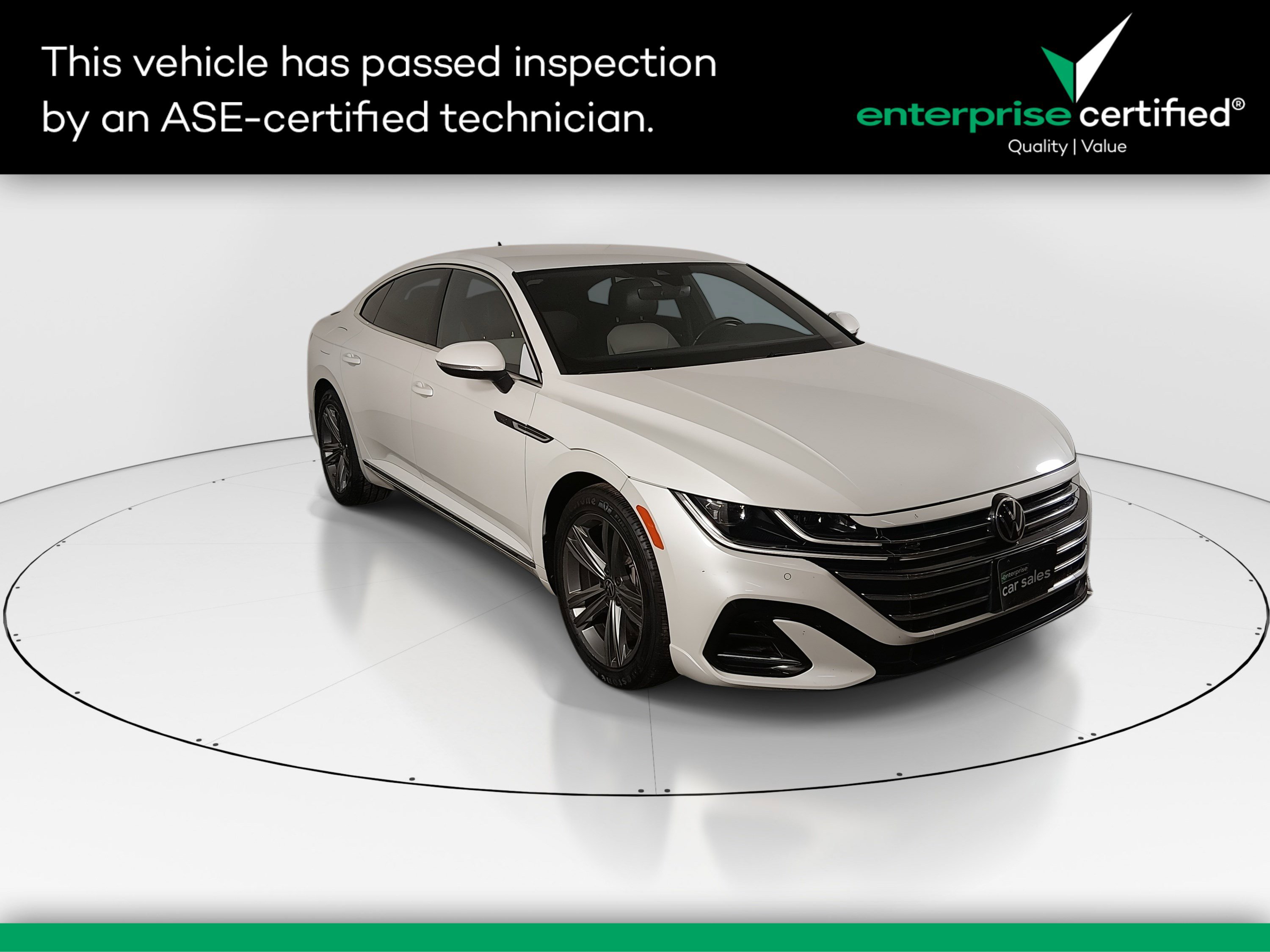 2023 Volkswagen Arteon SE R-LINE's photo