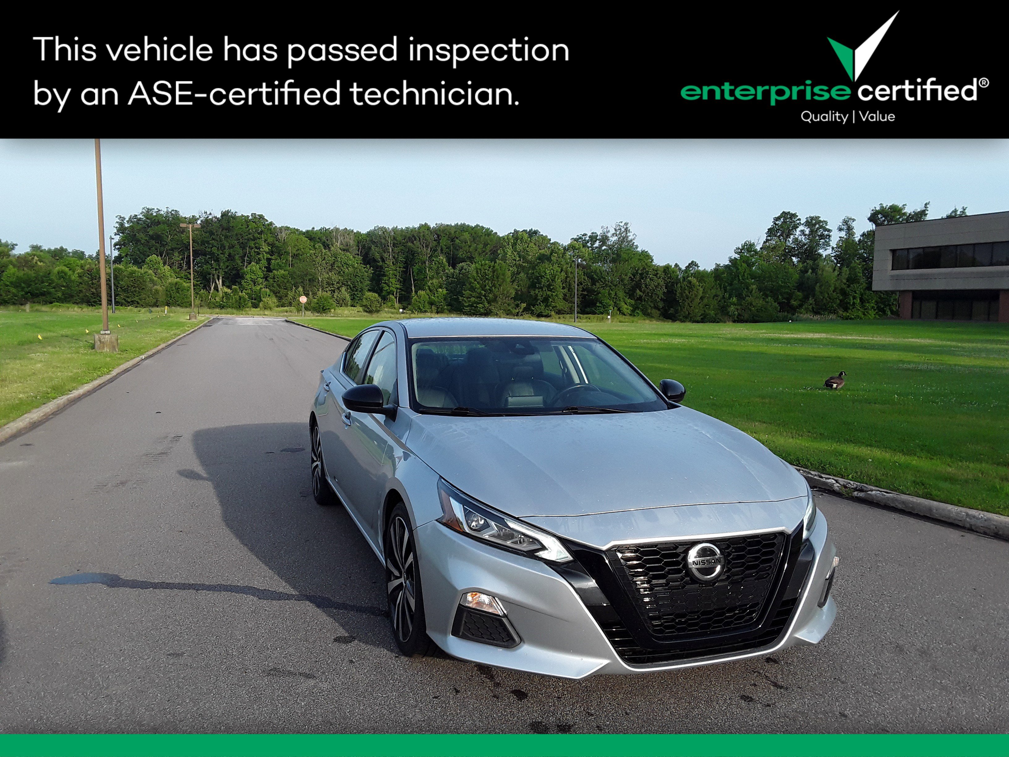 Used 2022 Nissan Altima 2.5 SR Sedan