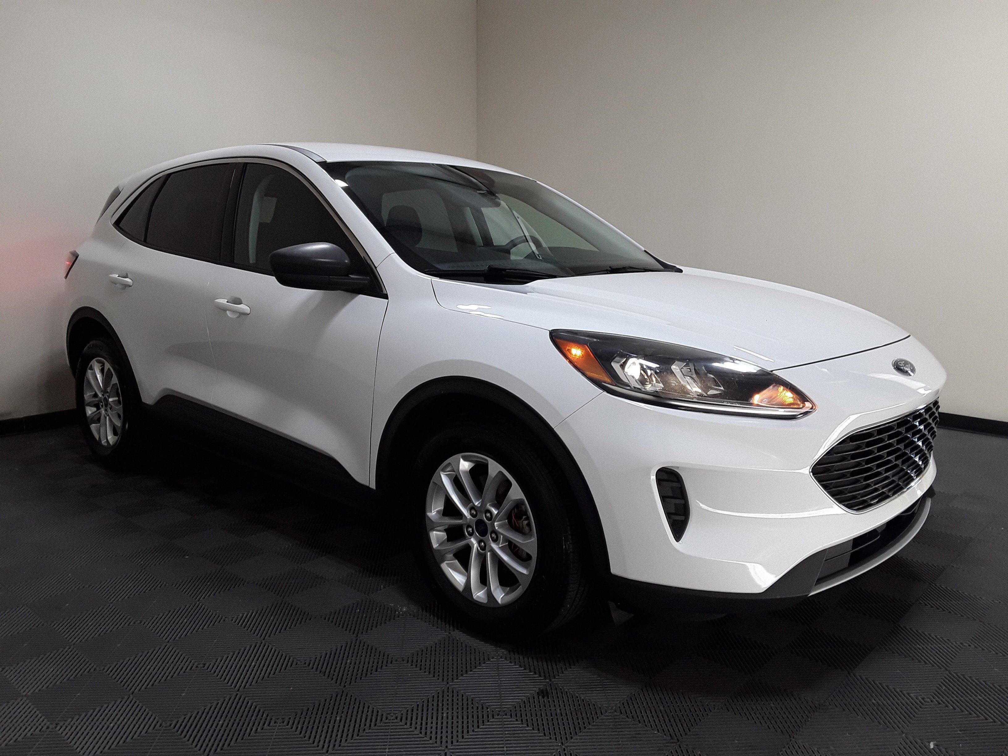 2022 Ford Escape SE FWD