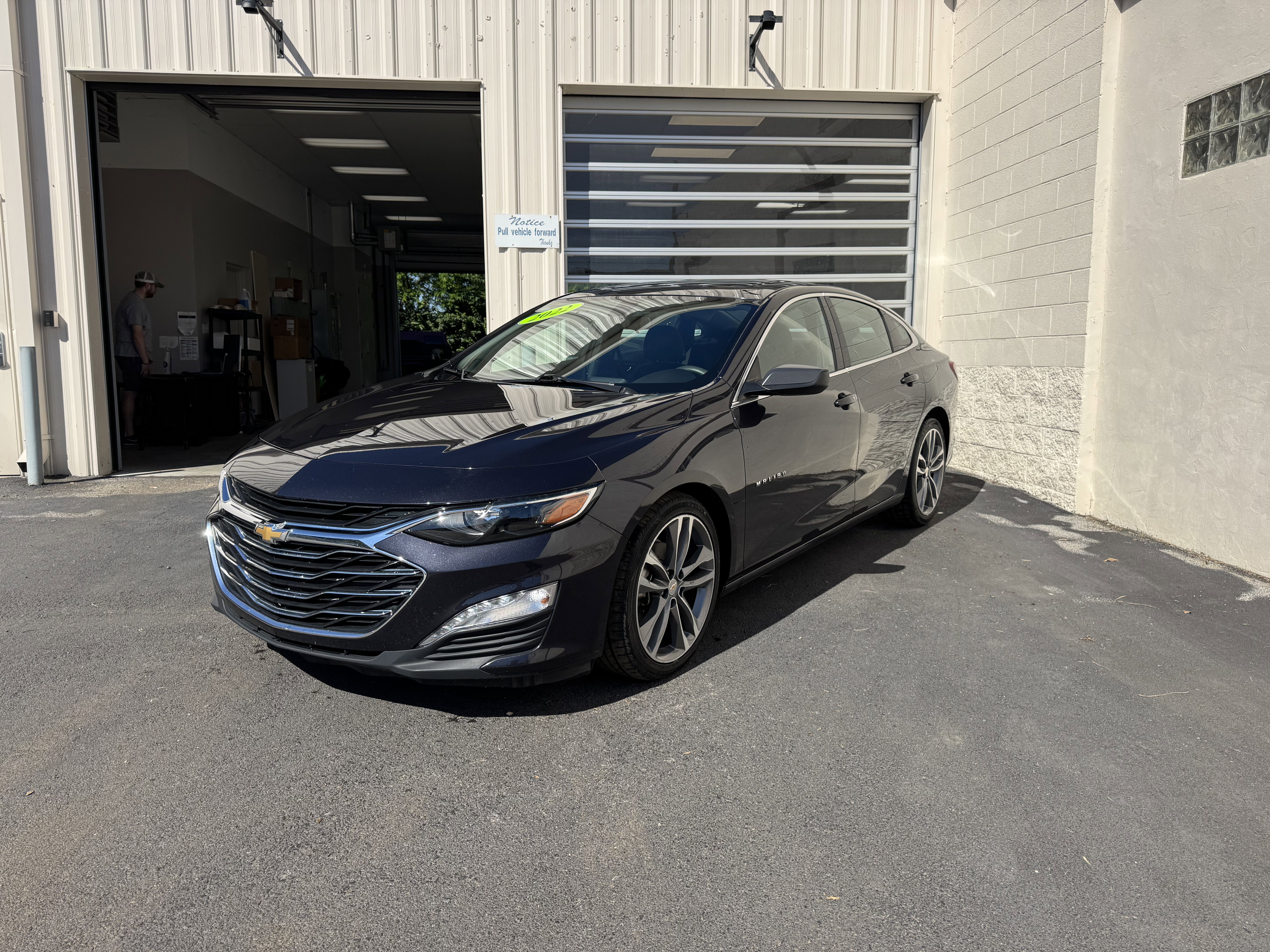 2022 Chevrolet Malibu 4dr Sdn LT
