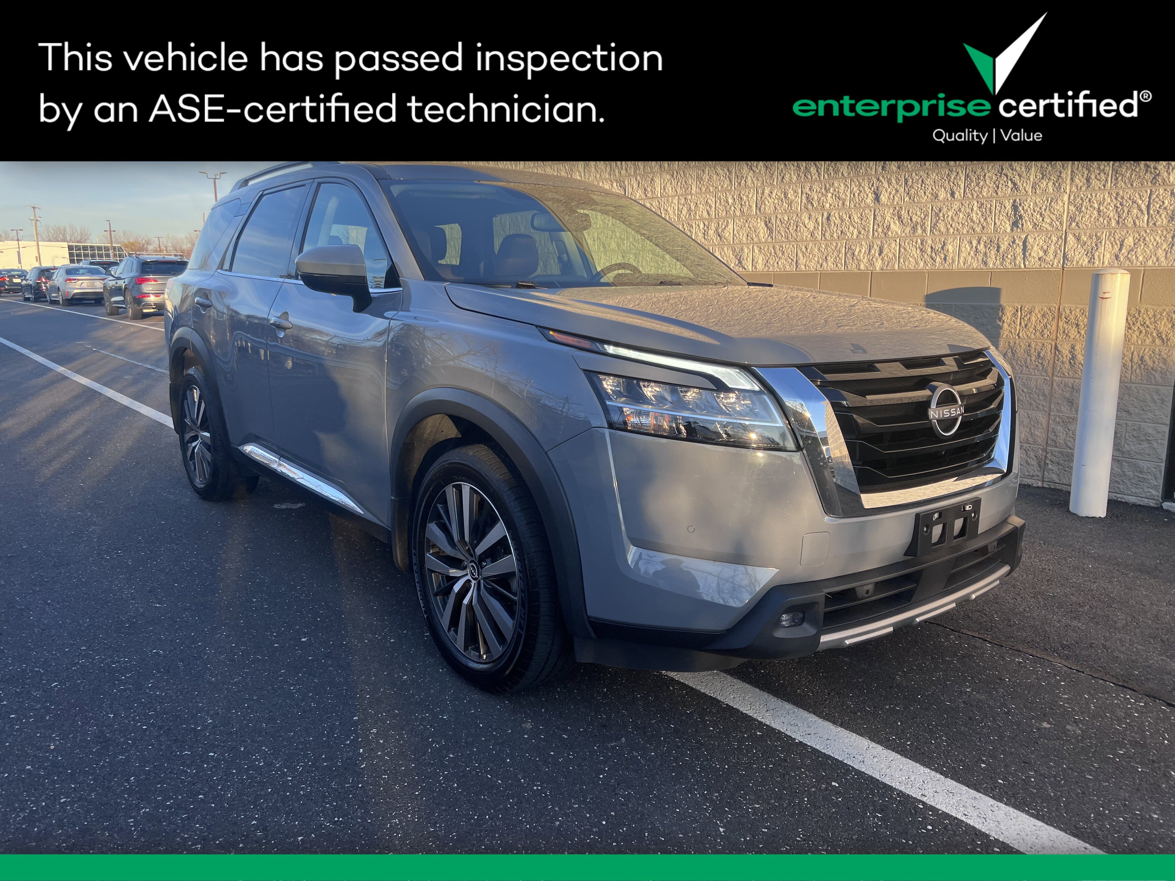 Used 2022 Nissan Pathfinder Platinum 4WD