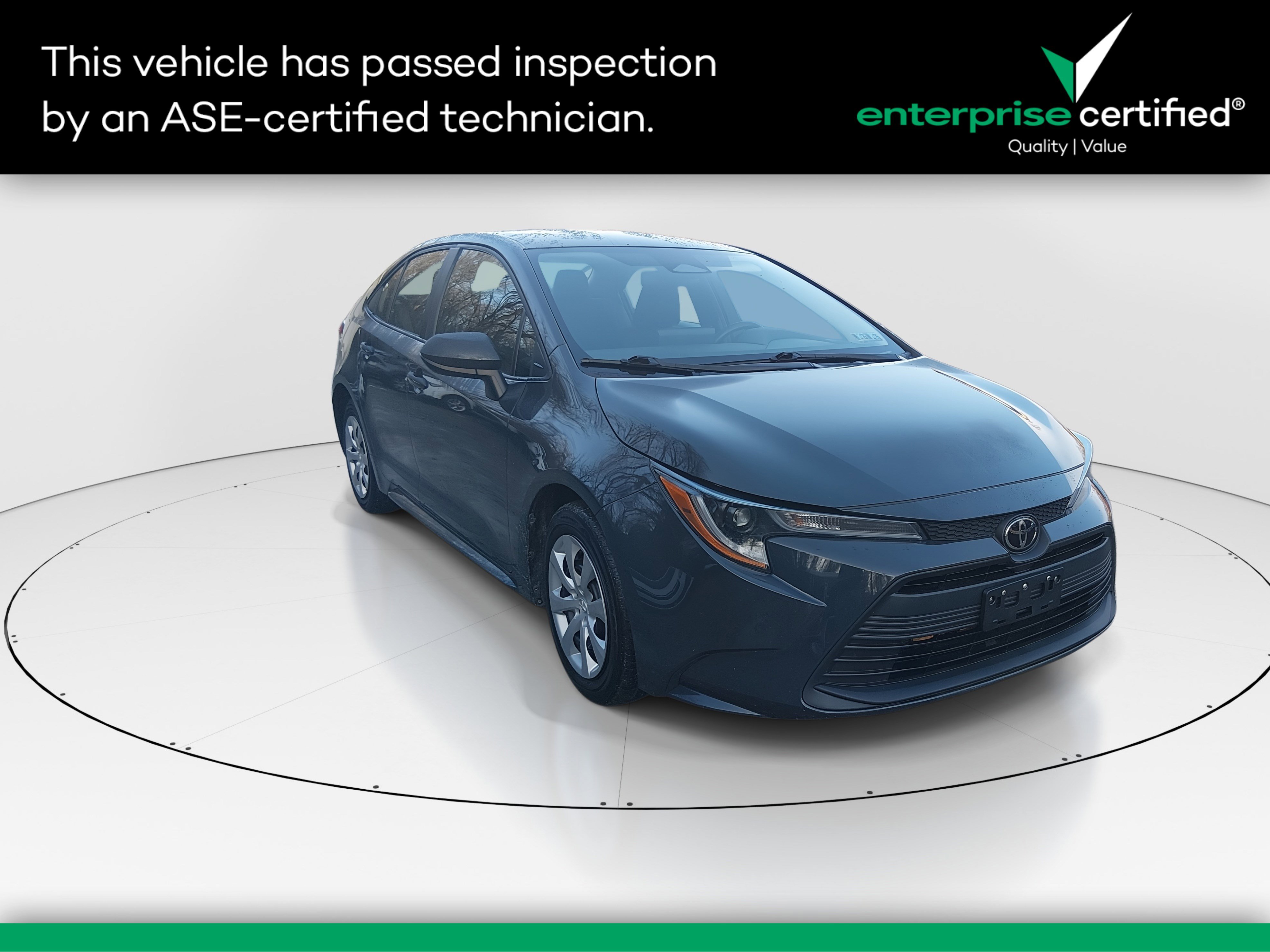 2023 Toyota Corolla LE's photo