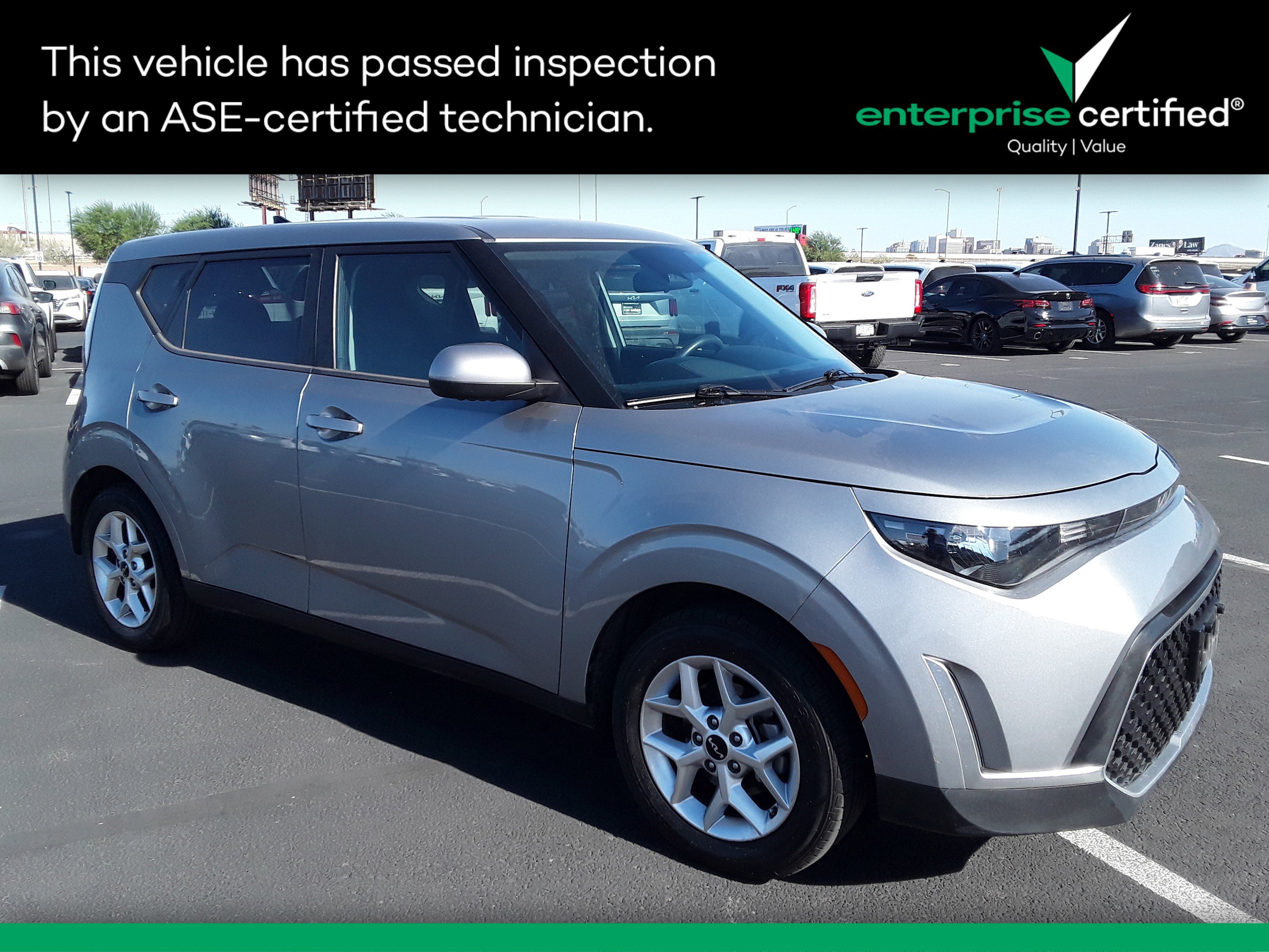 Used 2023 Kia Soul LX IVT