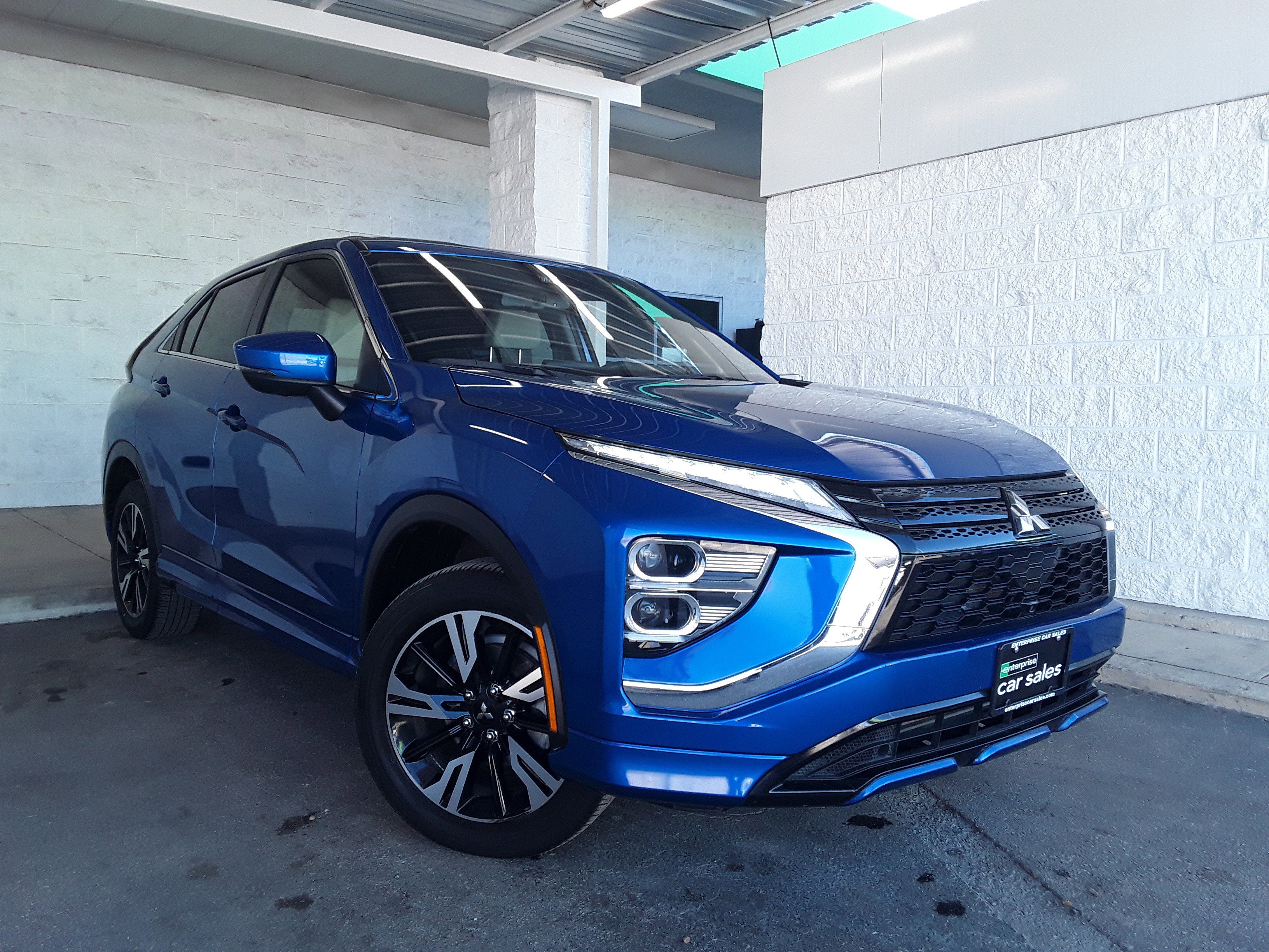 2024 Mitsubishi Eclipse Cross SEL's photo