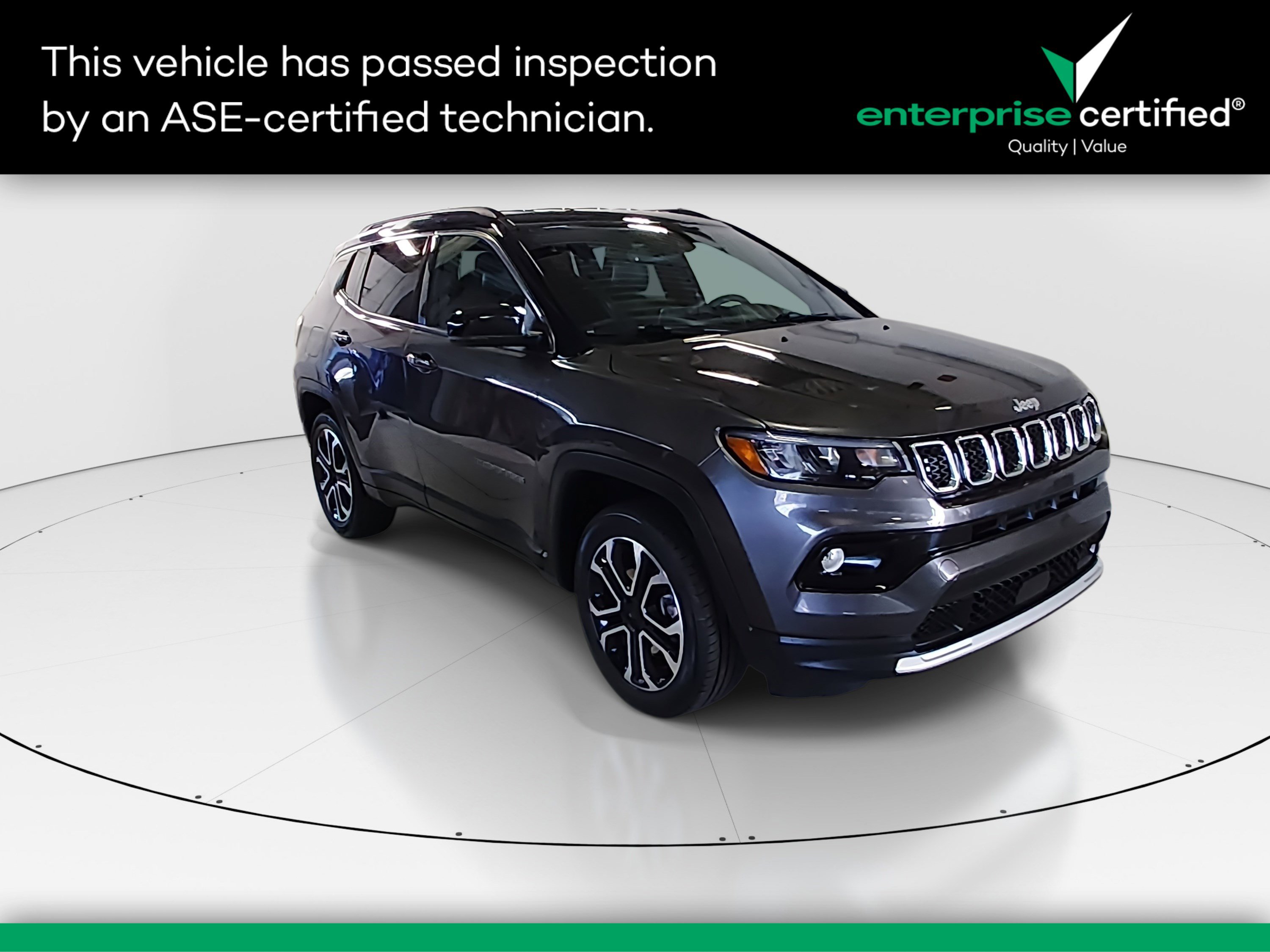 2023 Jeep Compass Limited's photo