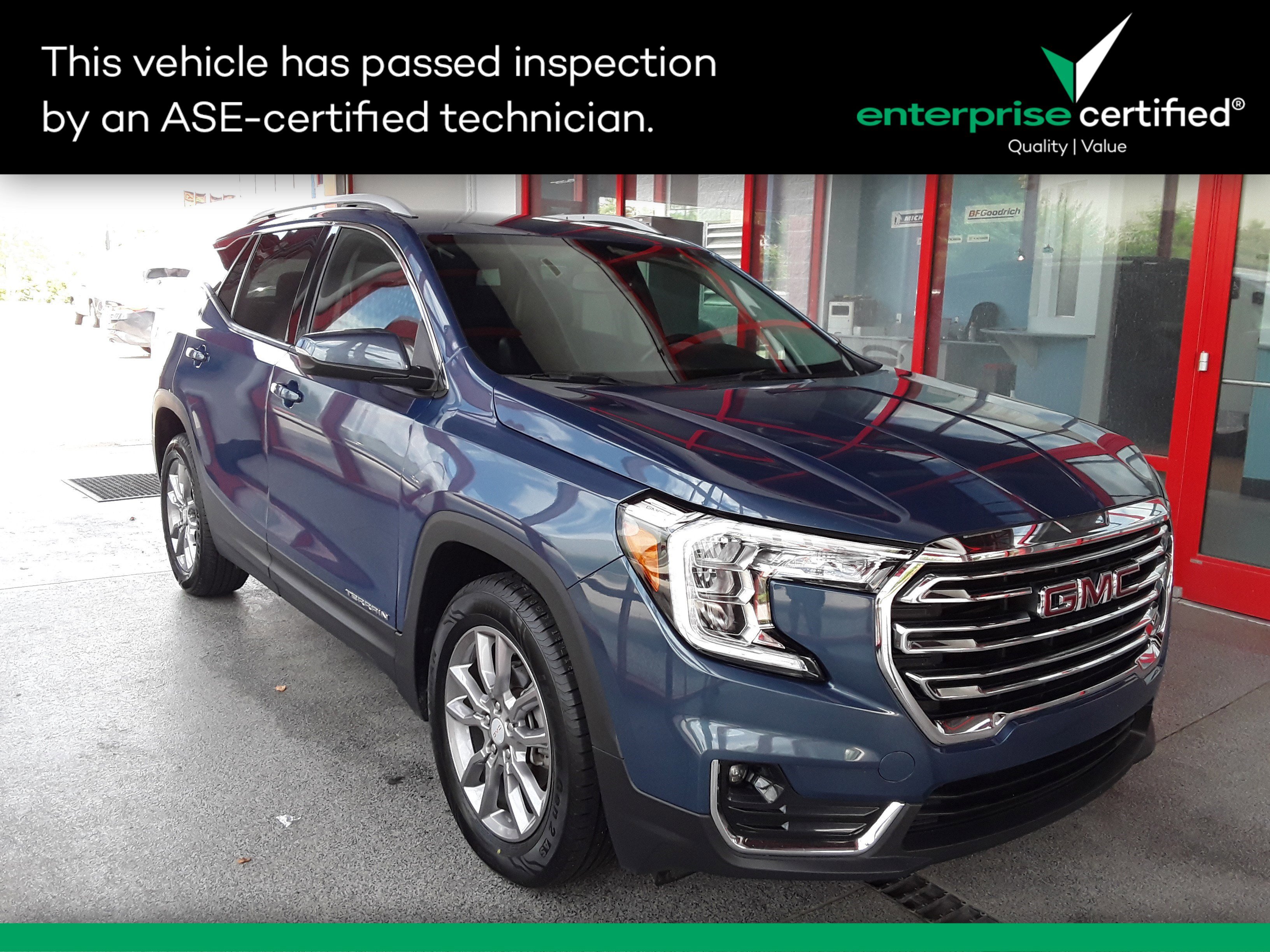 Used 2024 GMC Terrain FWD 4dr SLT