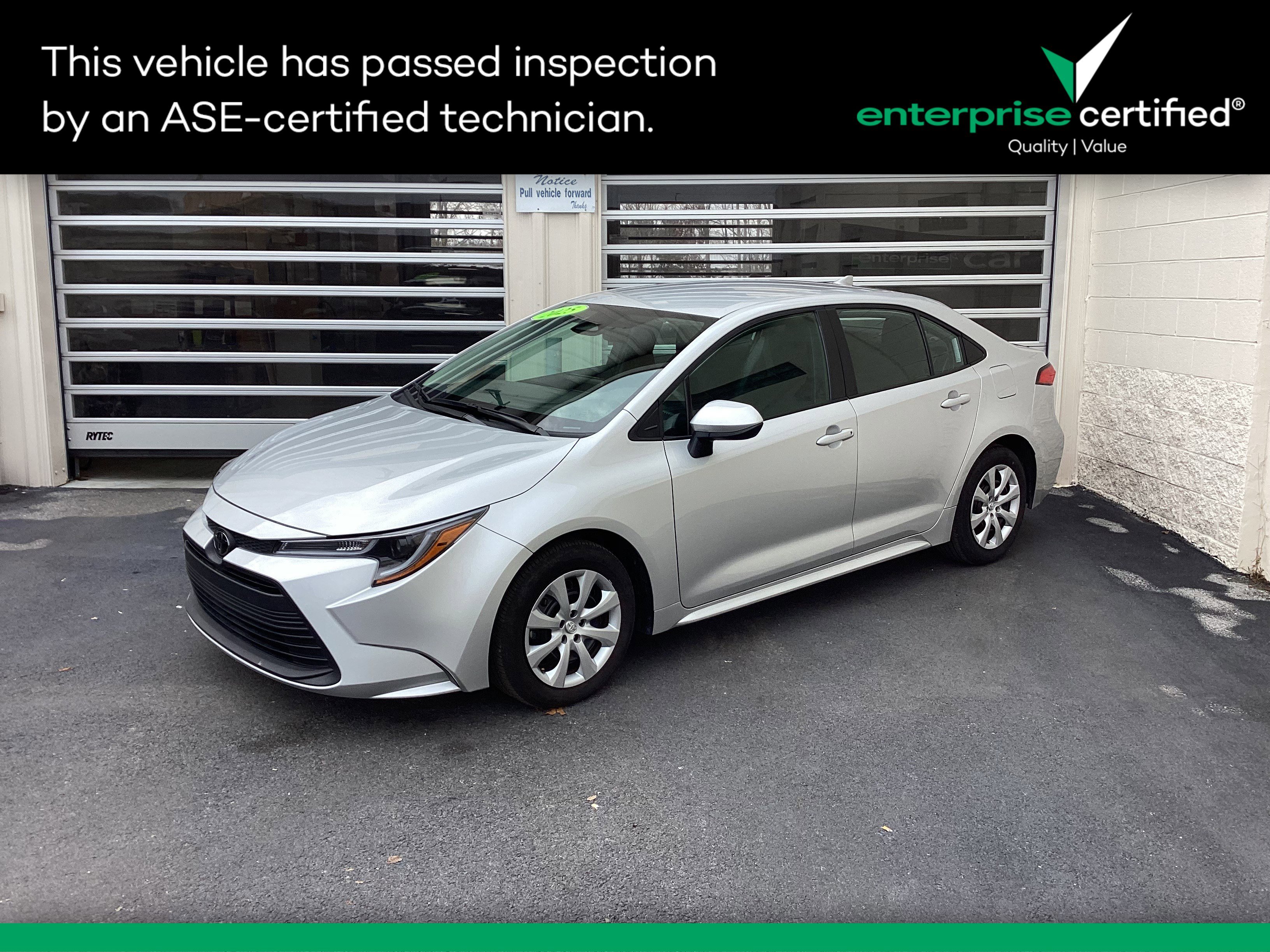 Used 2025 Toyota Corolla LE CVT