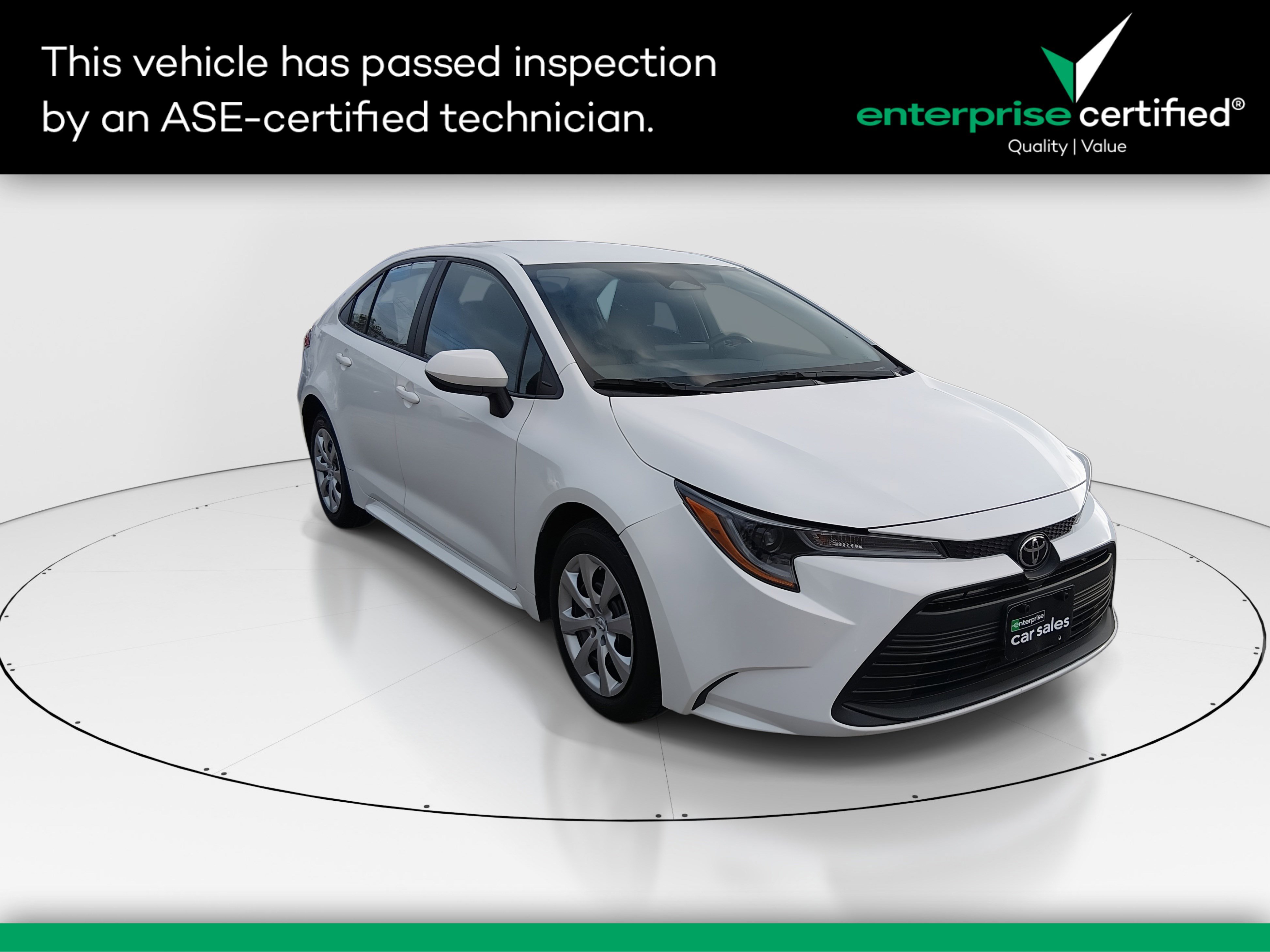 2023 Toyota Corolla LE's photo