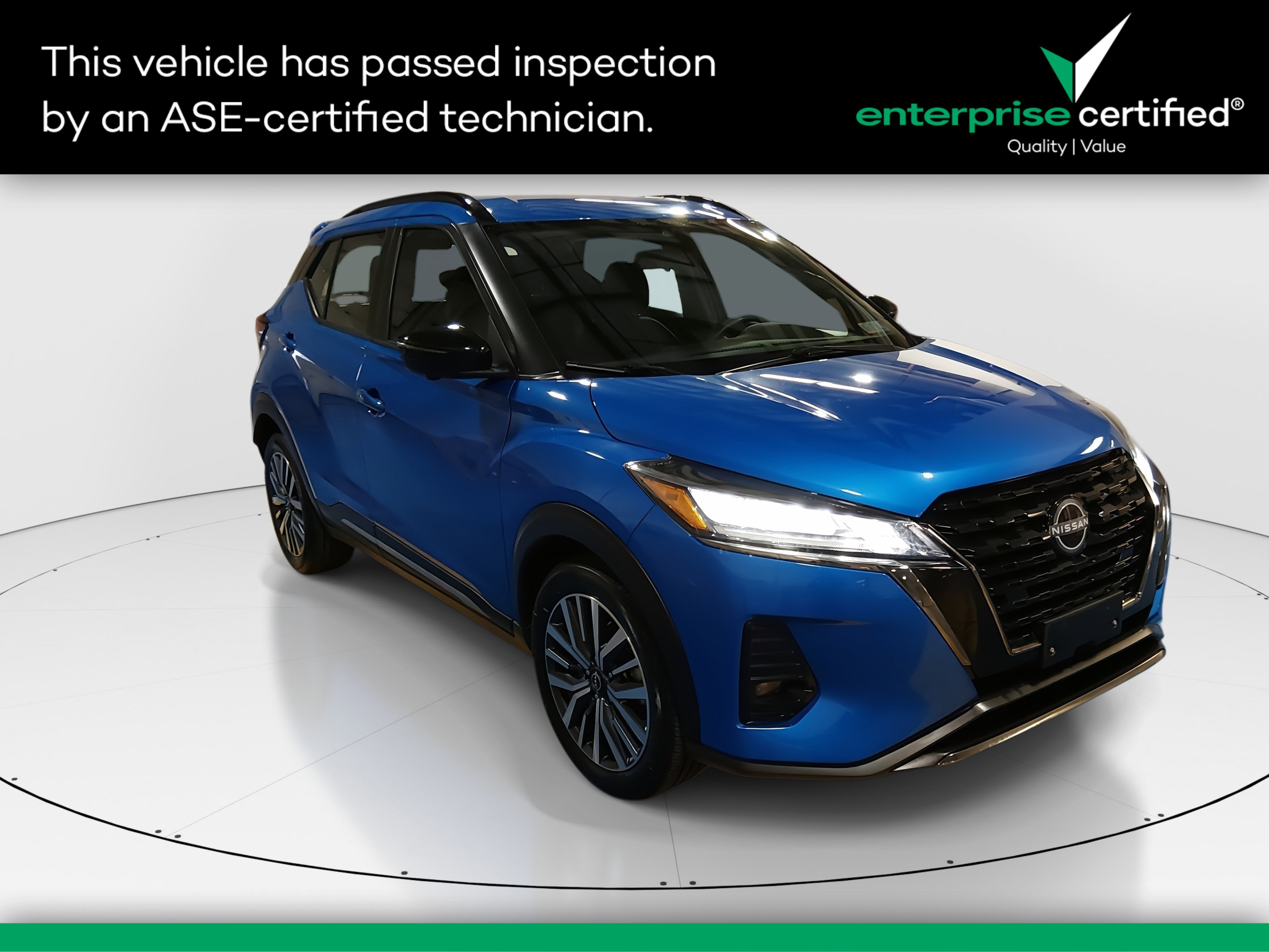 2024 Nissan Kicks SR's photo