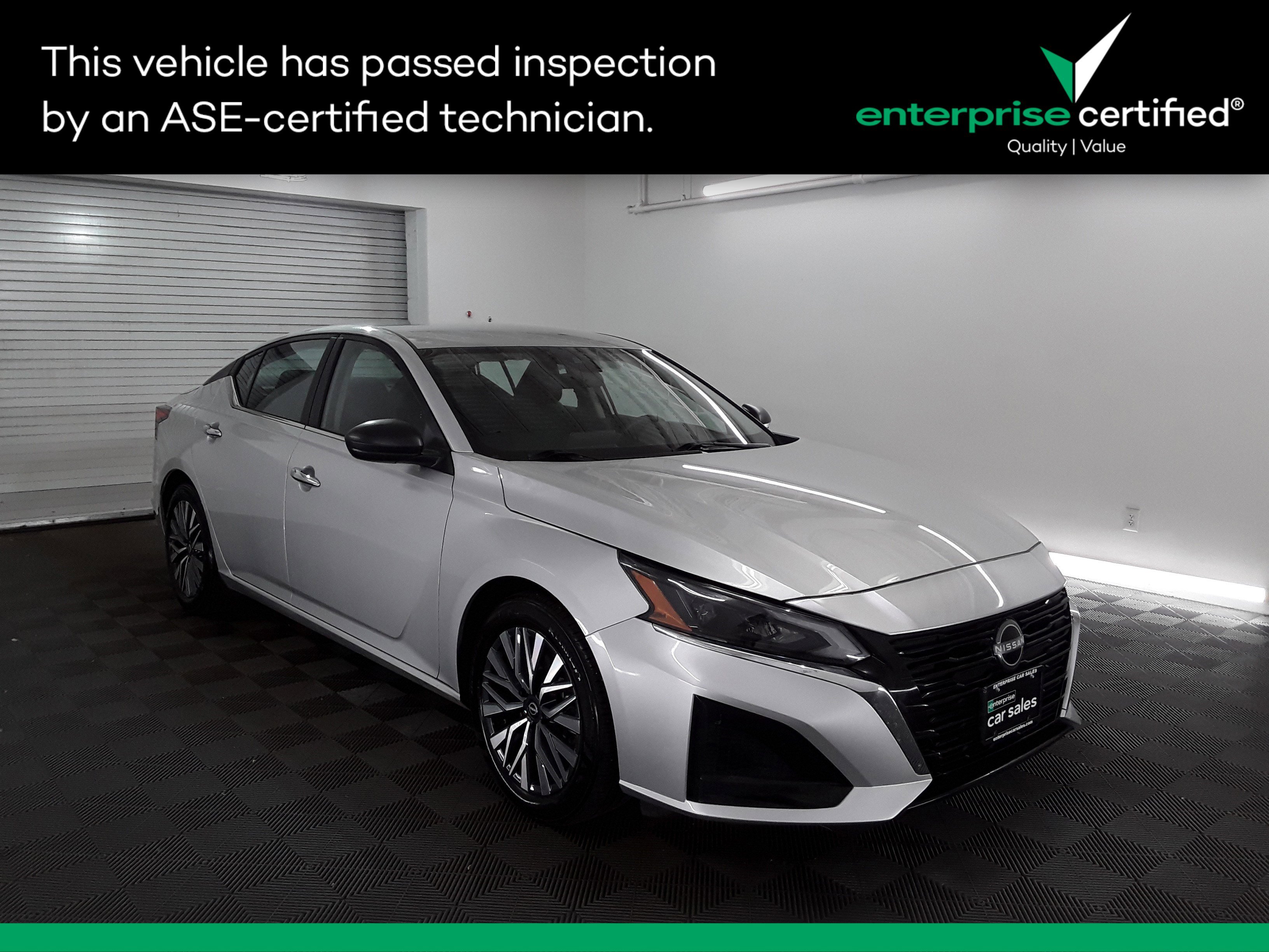 Used 2024 Nissan Altima 2.5 SV Sedan