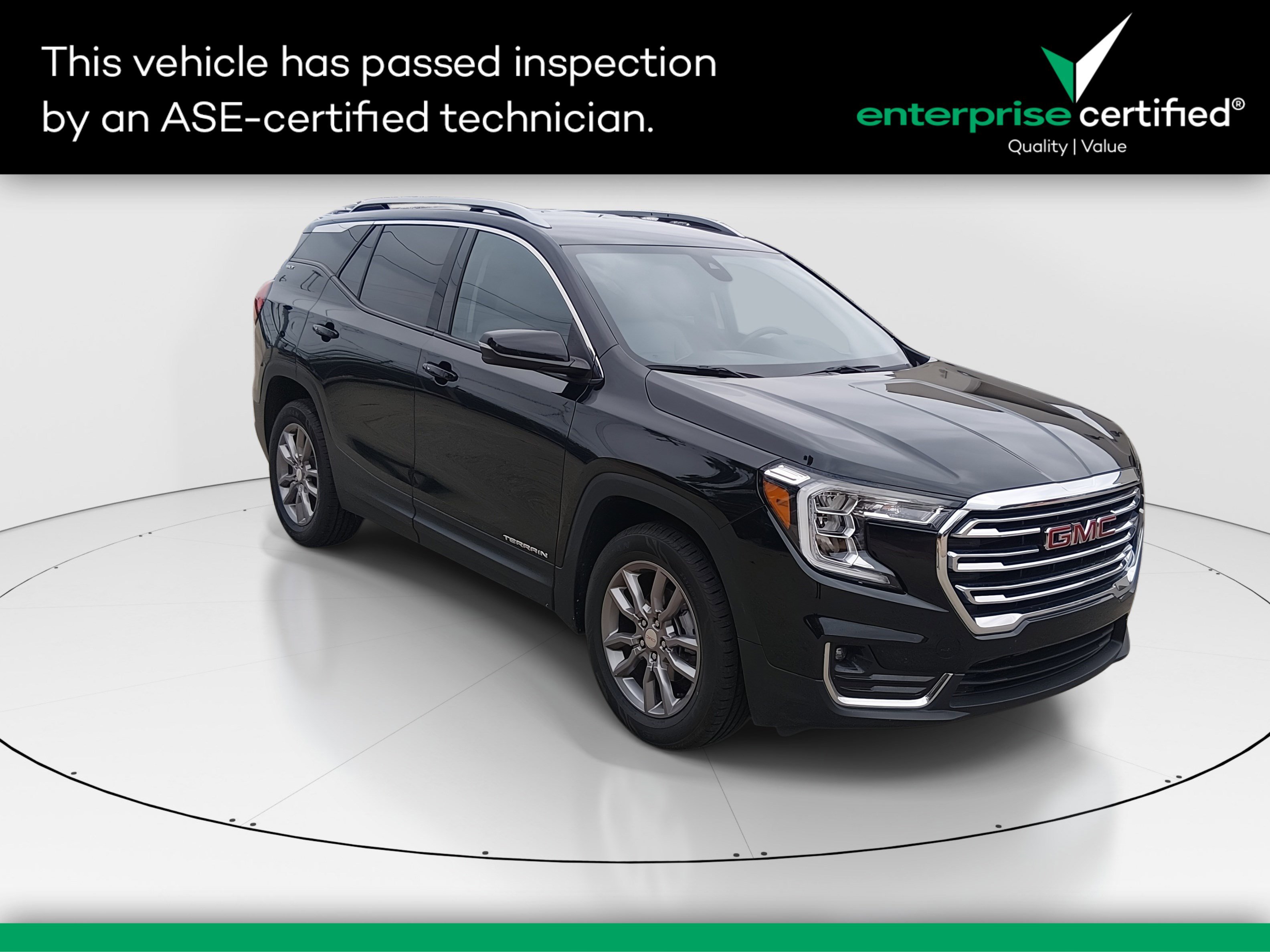 2024 GMC Terrain SLT's photo